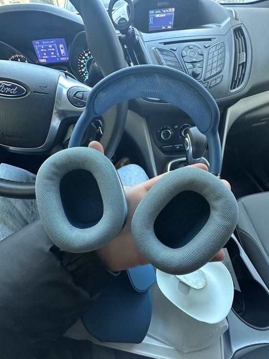 Apple AirPods Max (Sky Blue lightning) оригінал