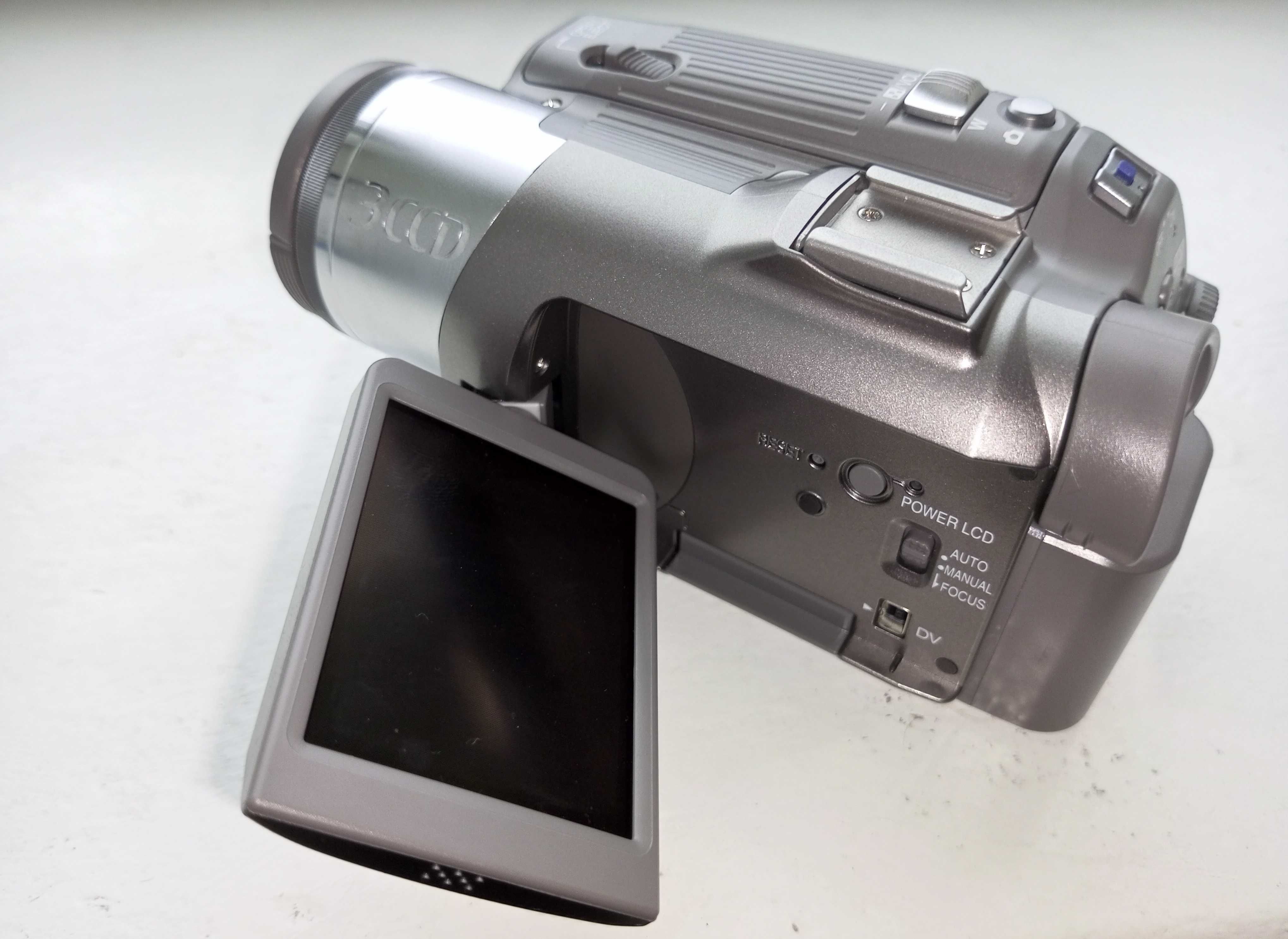 Видеокамера Panasonic NV-GS230