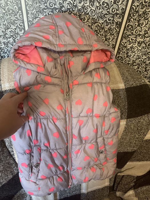 Верхній одяг,дівчинка 2-3 рочки