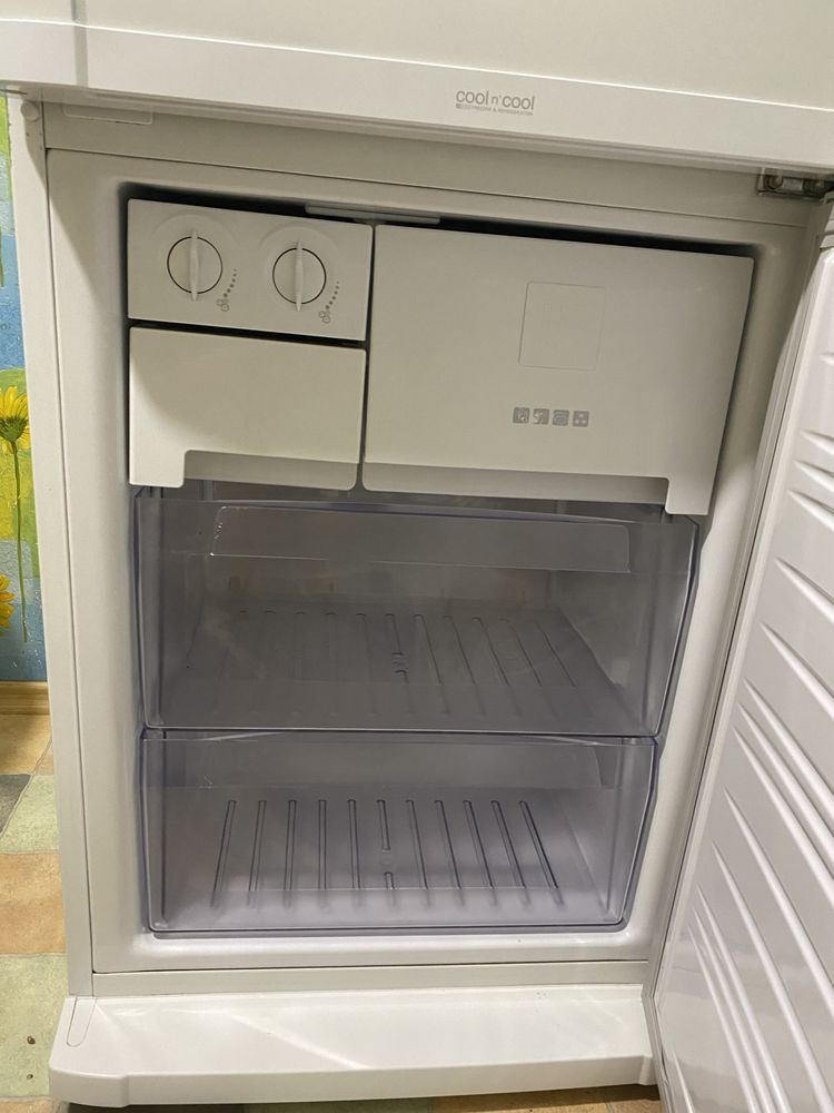 Продаємо холодильник Samsung No Frost