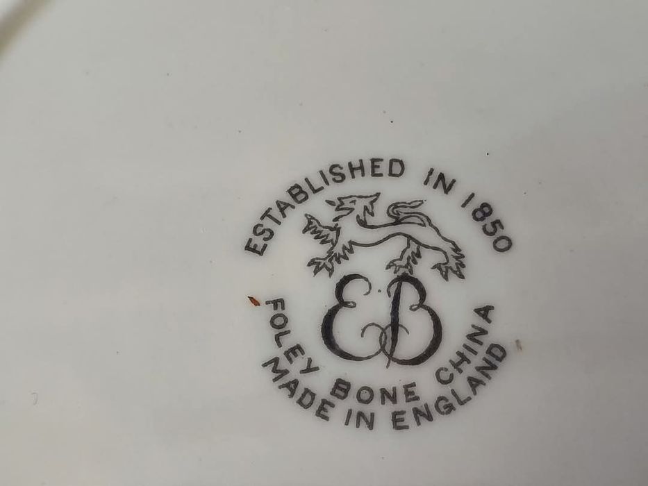 Angielska porcelana kostna  ЕSTABLISHED  trio śniadaniowe bone China