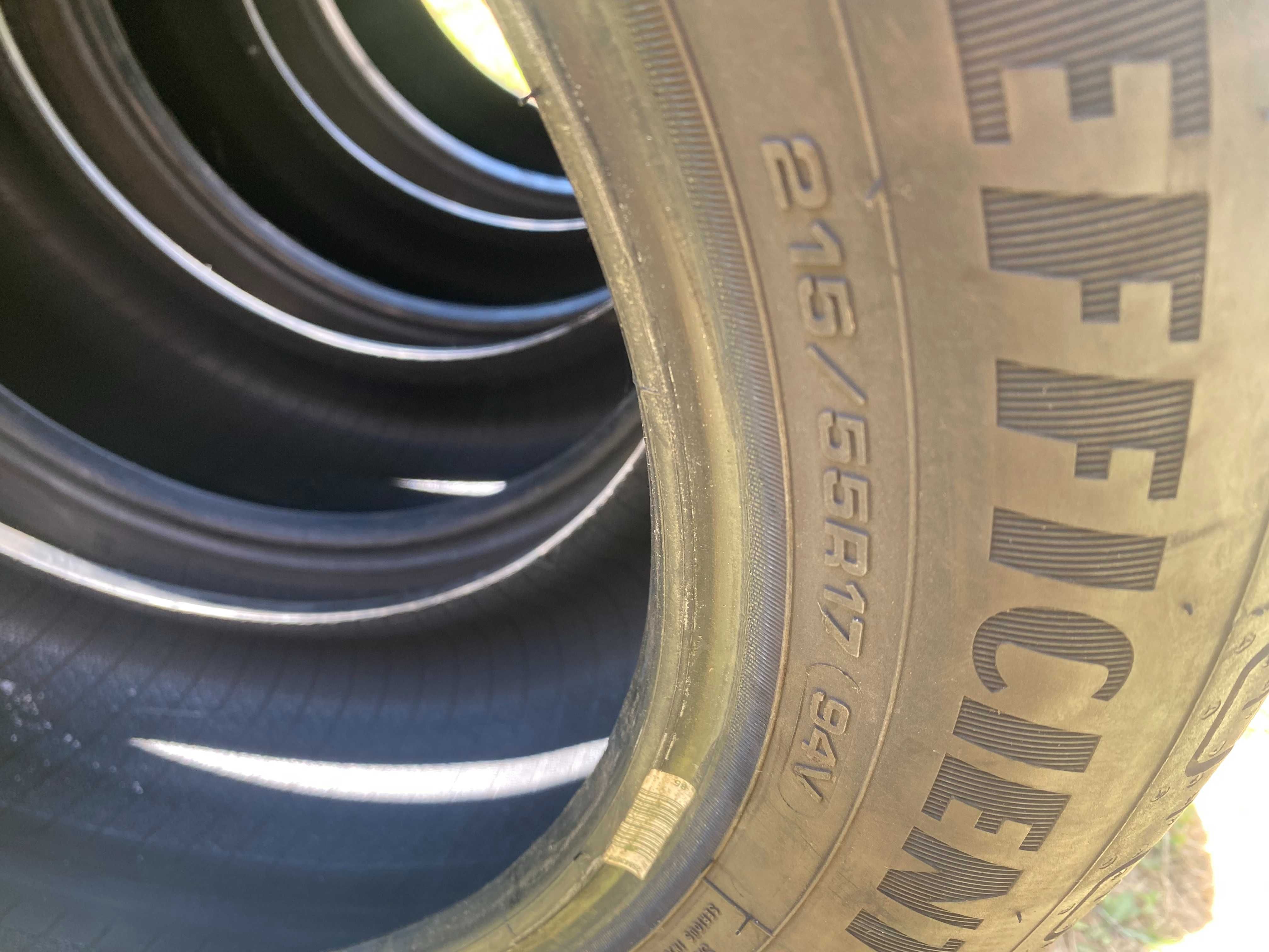 Автошини Goodyear Efficient 215/55R17