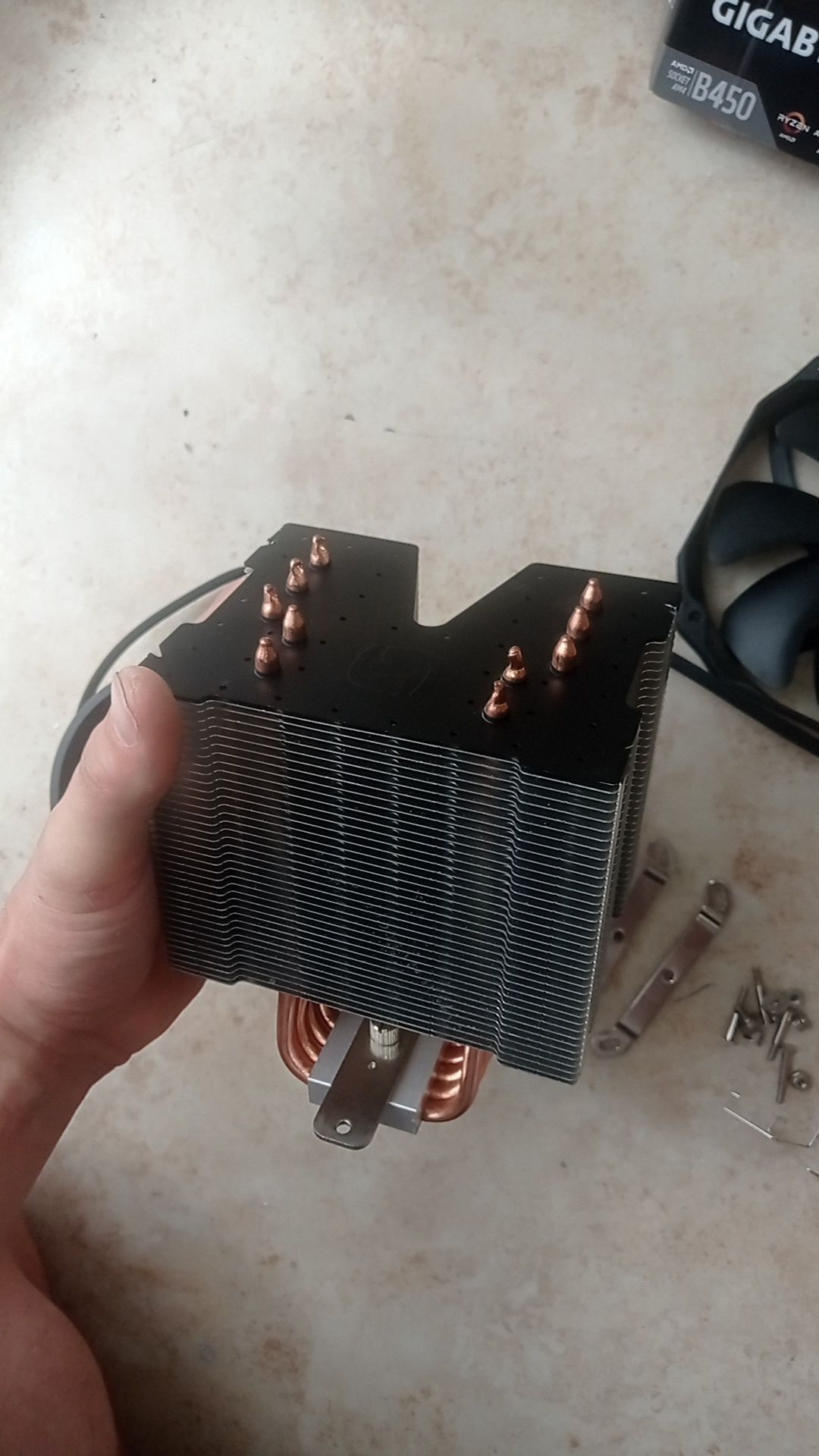 Duży cooler 140mm Silentium PC + GRATIS