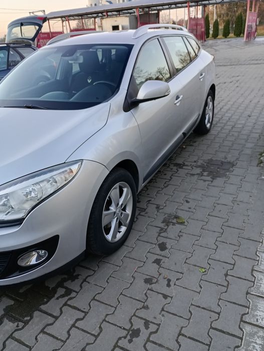 Продам Меган 2013