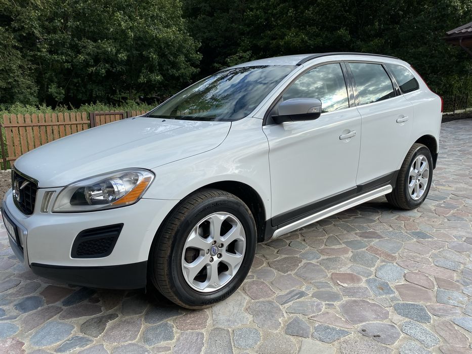 Volvo xc60 RDesign, bardzo dobry stan, jasne wnetrze