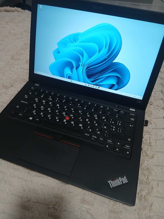 Laptop Lenovo ThinkPad X280 — i7-8550U / 16 GB RAM / Windows 11 Pro