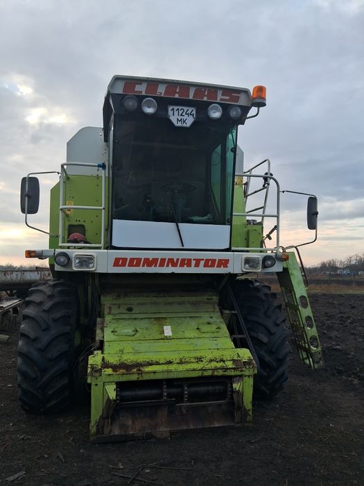 Claas dominatot 108 maxi