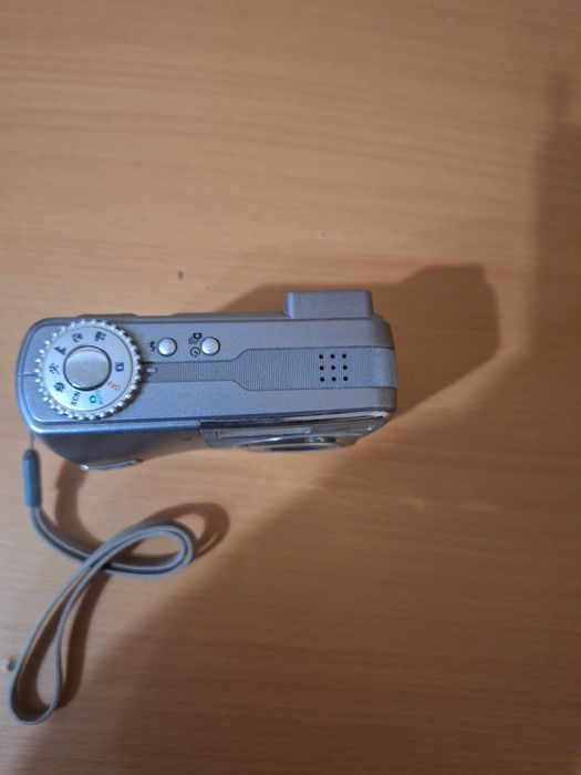 Цифровий фотоапарат Кодак Easy share C340 у хорошому стані