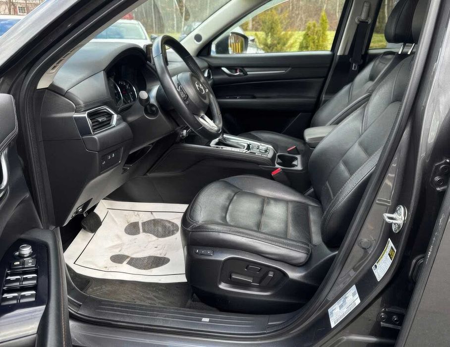 Mazda CX-5 Grand Touring      2019