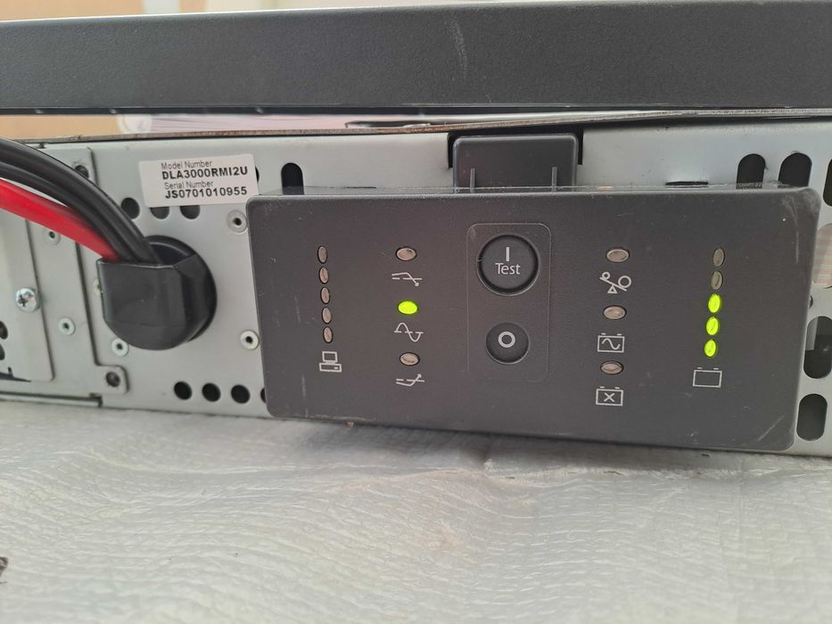 APC 3000 джерело безперебійного живлення
