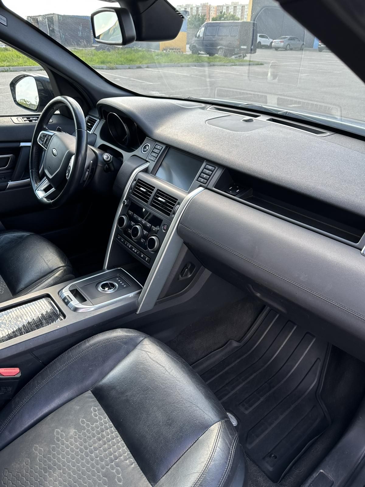 Land Rover Discovery 2017