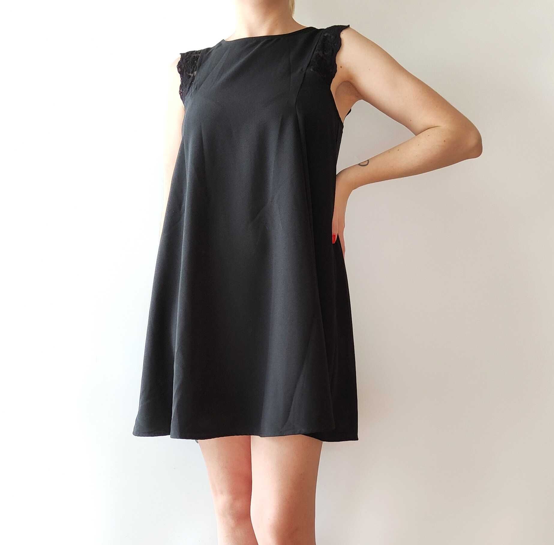 Czarna sukienka mini Mango S 36 rozkloszowana prosta elegancka