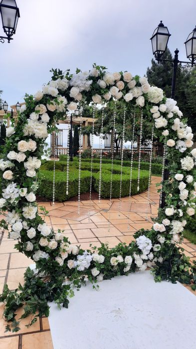 Свадебная арка, свадебный декор