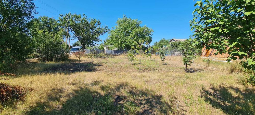 Садовий будинок у районі Цегельного Заводу