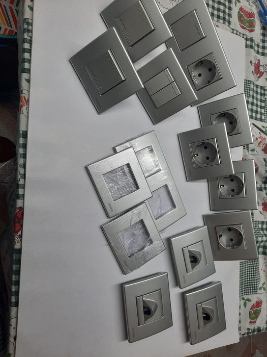 Material Tomadas Bticino