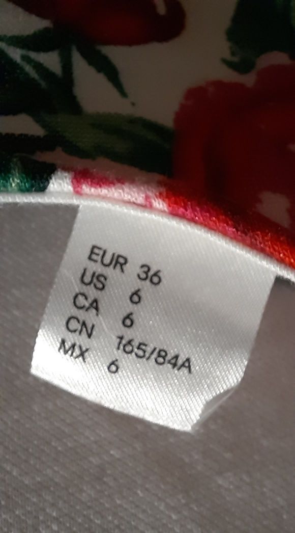 Nowa Sukienka Damska w Kwiaty H&M 36 Nie Używana Nie Chodzona Biała