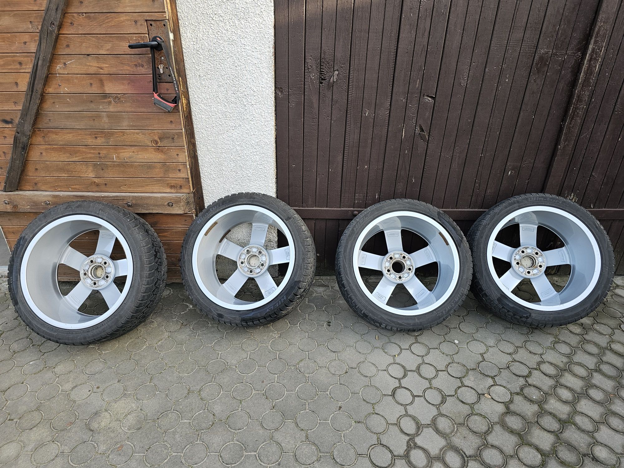 Felgi audi a4 b8 245/40 R18