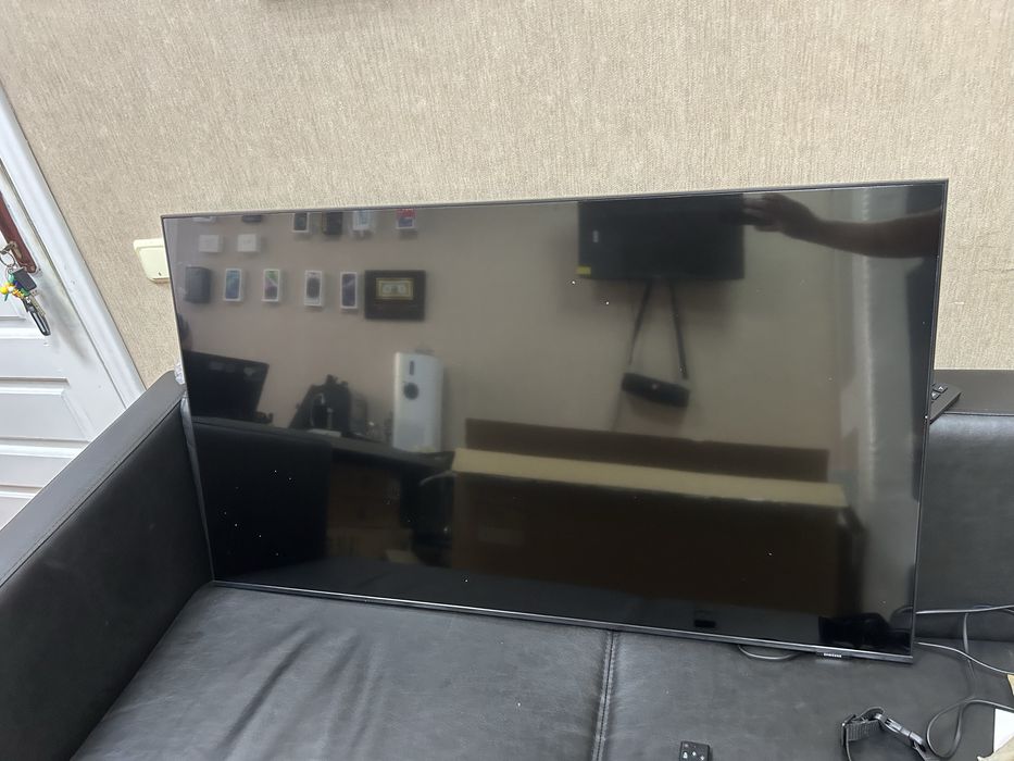 бу телевізор samsung crystal uhd bu 8000 50 дюймів