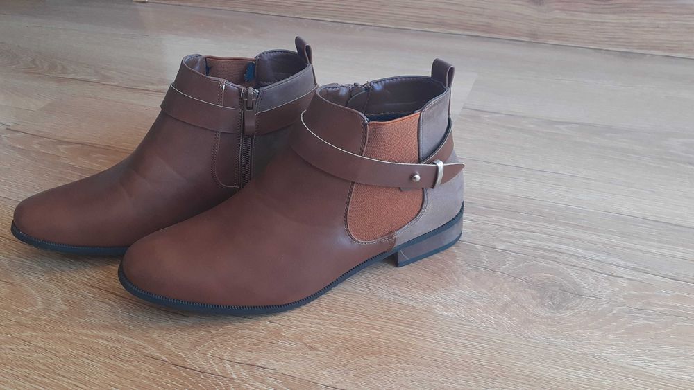 Wiosenno jesienne brąz botki damskie nowe r.38