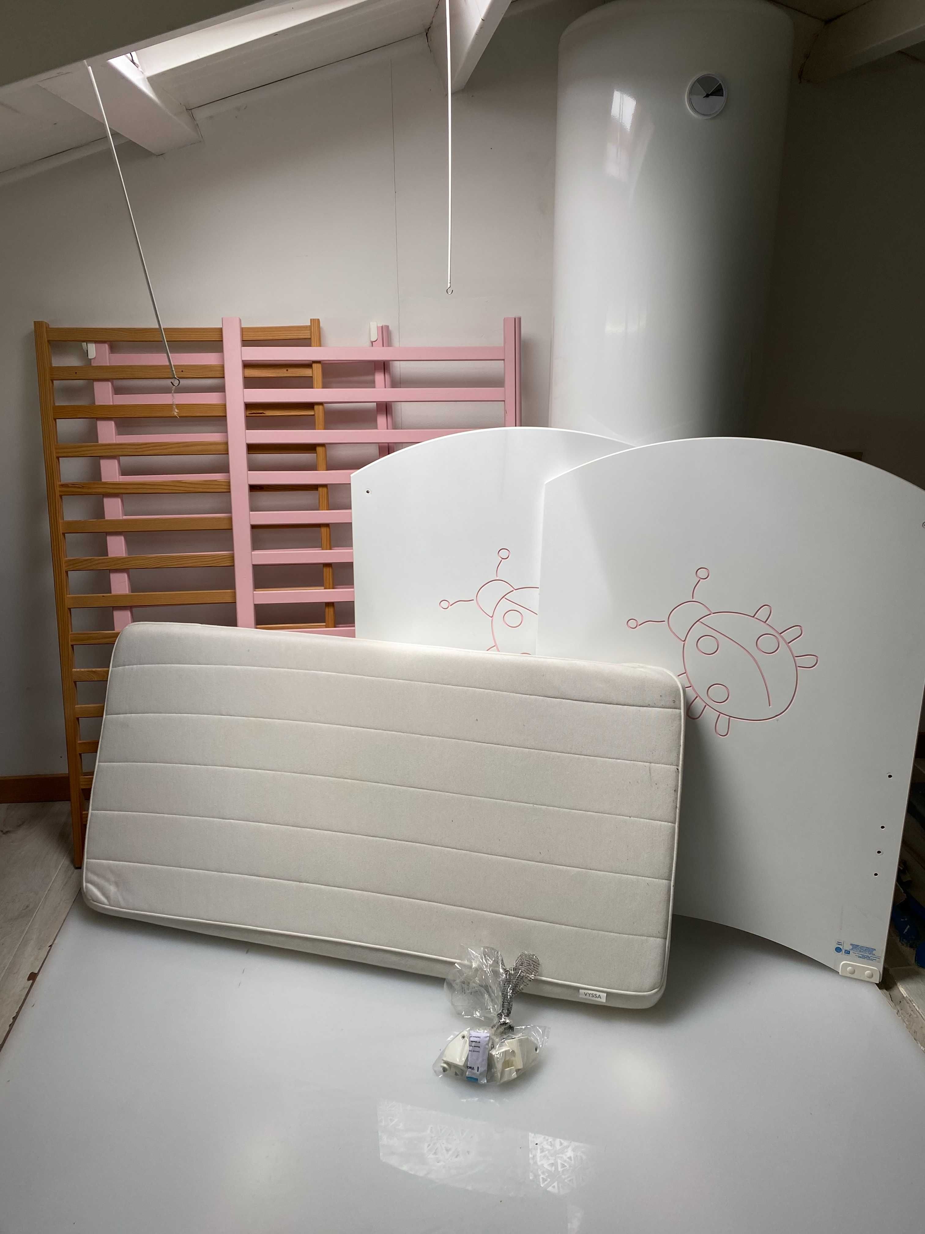 Cama Berço Joaninha Zippy