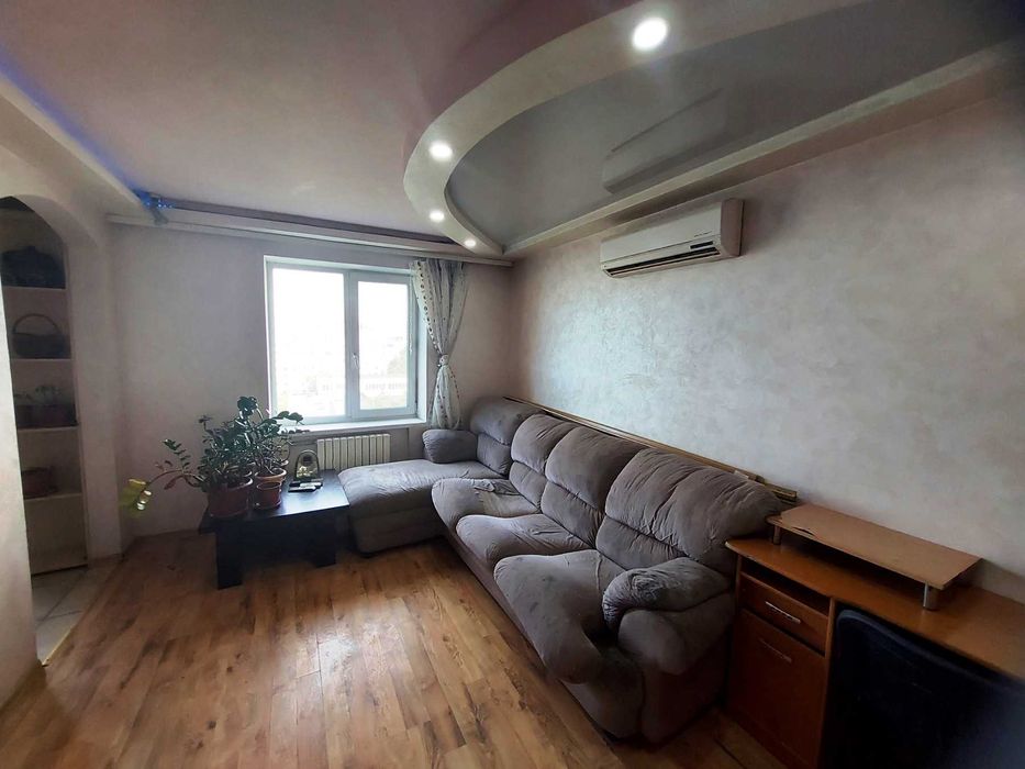 Продаж 3 кімн квартири ж/м Ломівський (Фрунзенський), оплата безнал