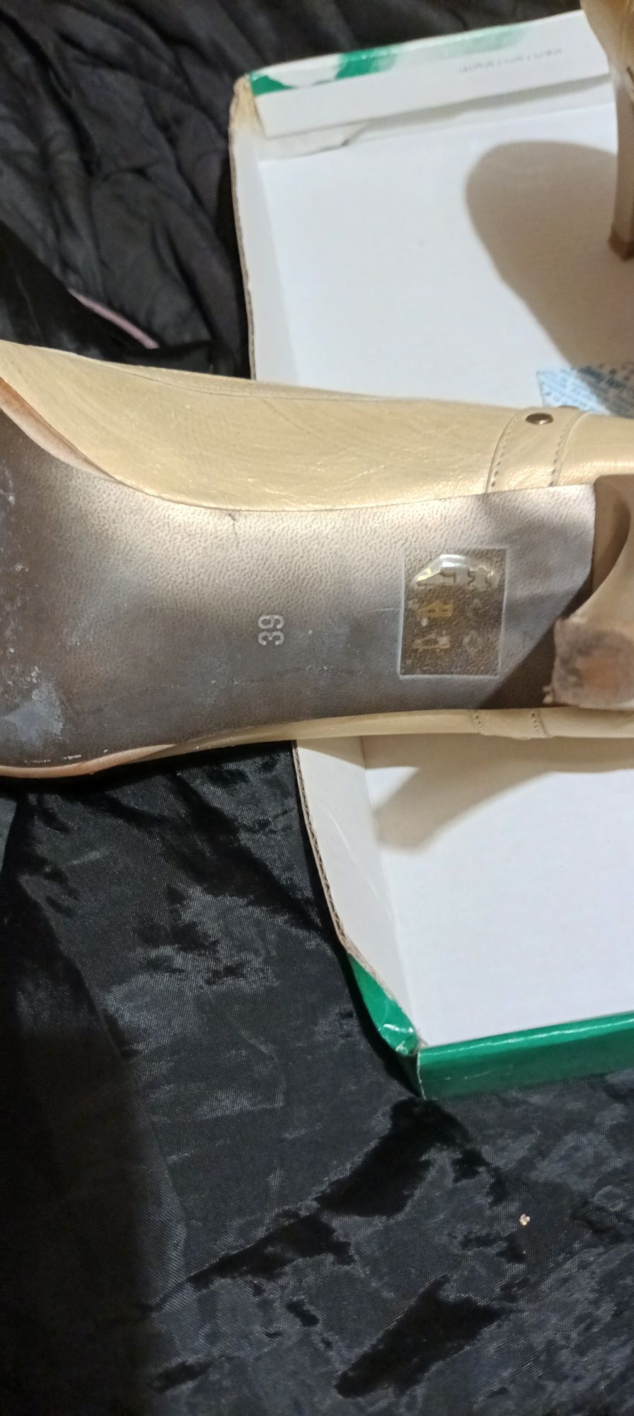 Sapatos em pele   Ana Sousa. Última oportunidade.