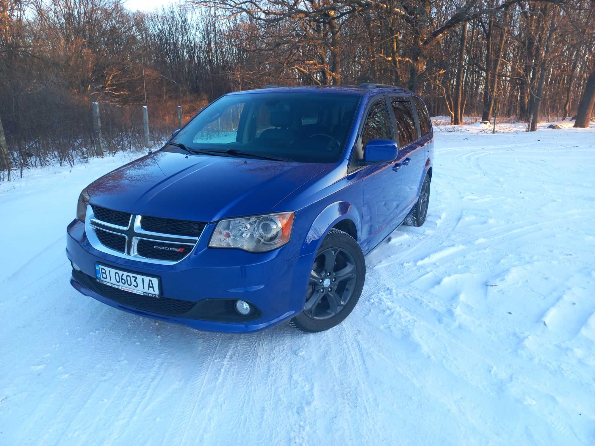 Dodge Grand Caravan 5  2019 р. GT CREW SXT + Мінівен 7 місць