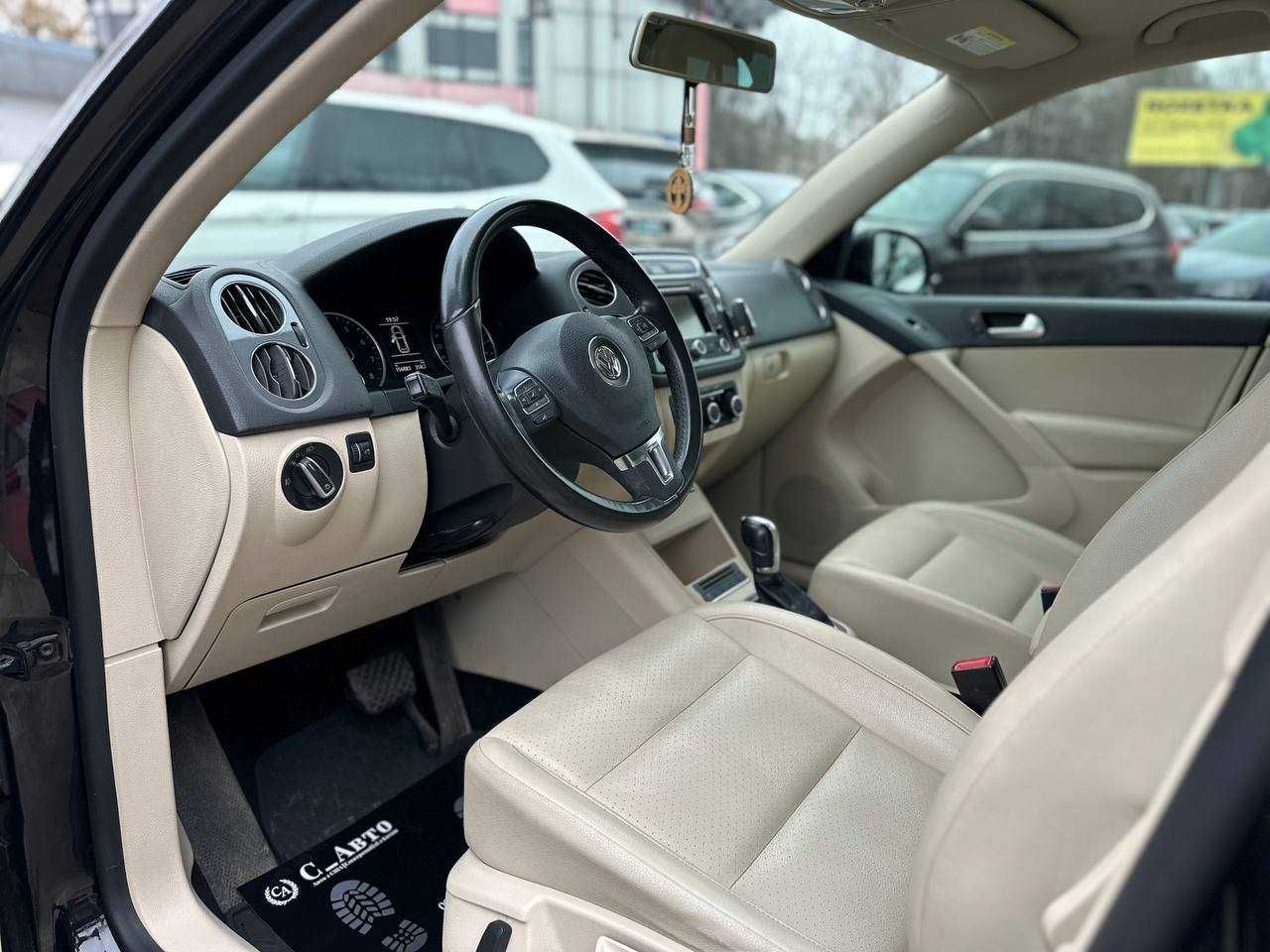 Volkswagen Tiguan купити в кредит без АВАНСУ