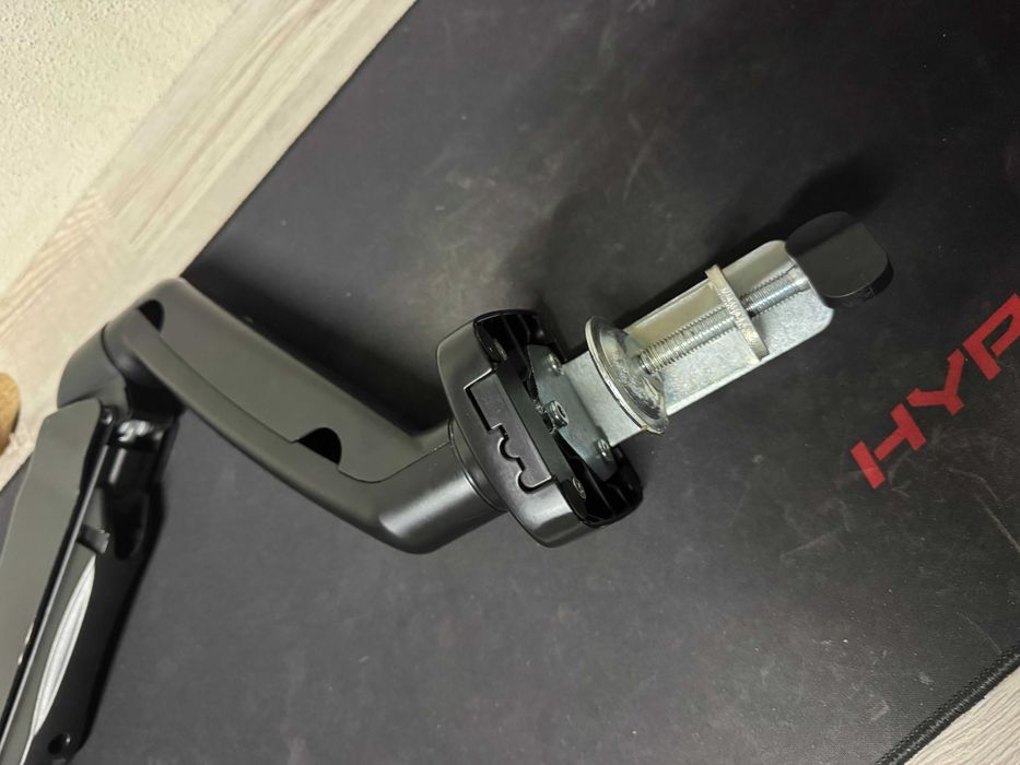 Suporte de Monitor para Secretária Ewent