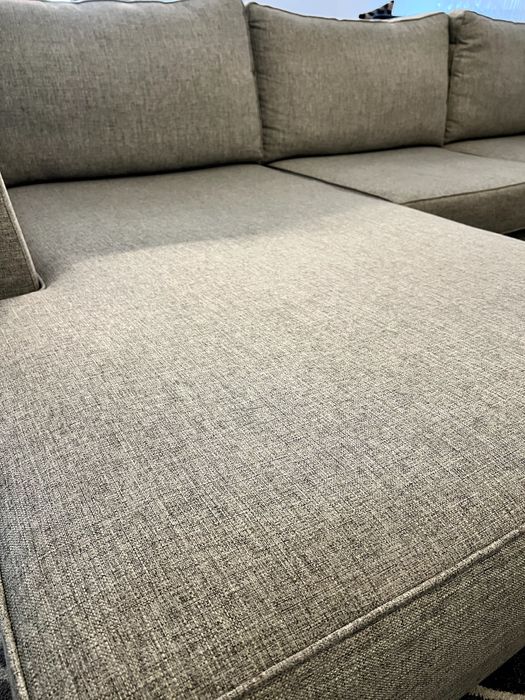 Sofá elegante LASKASAS com canto para 5 pessoas