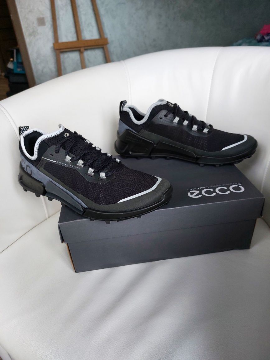 Жіночі кросівки ecco biom 2.1   39  р