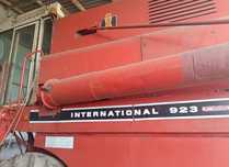 Kombajn international 923 case