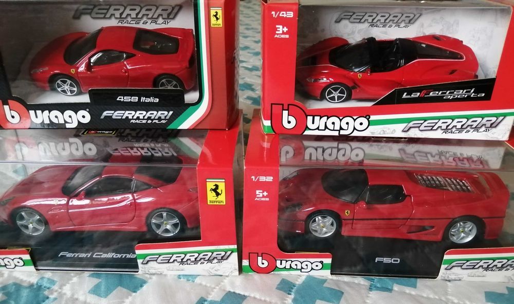 Burago Ferrari race play
