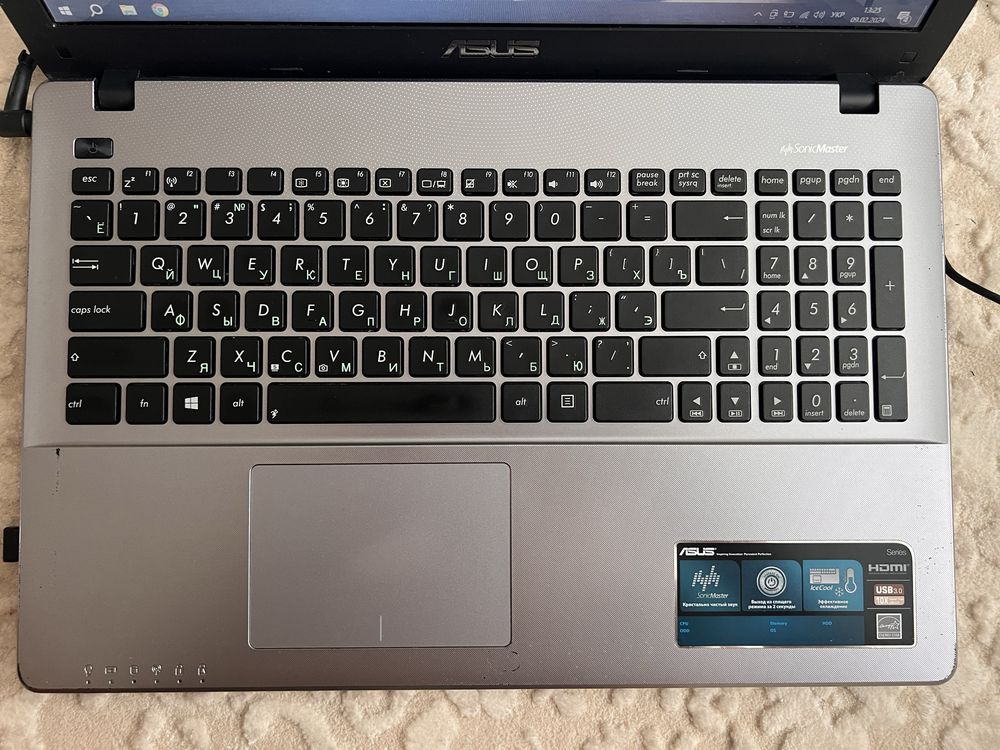 Ноутбук ASUS X550C Dark Gray