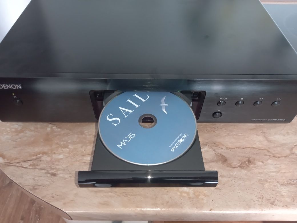 CD Denon dcd 520ae+pilot