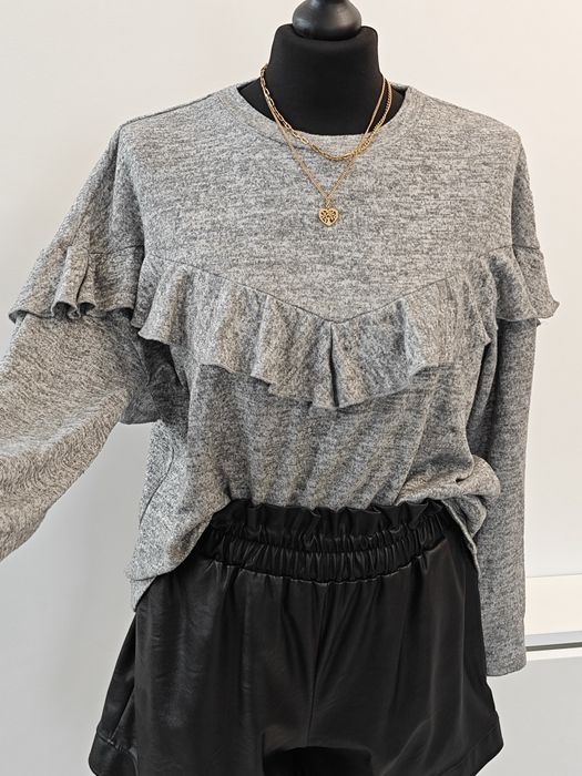 Szary cienki sweterek z falbanką - Atmosphere rozm. L/XL