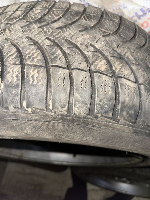 Продам диски FOMB 5/120 с резиной 205/55/16 на бмв