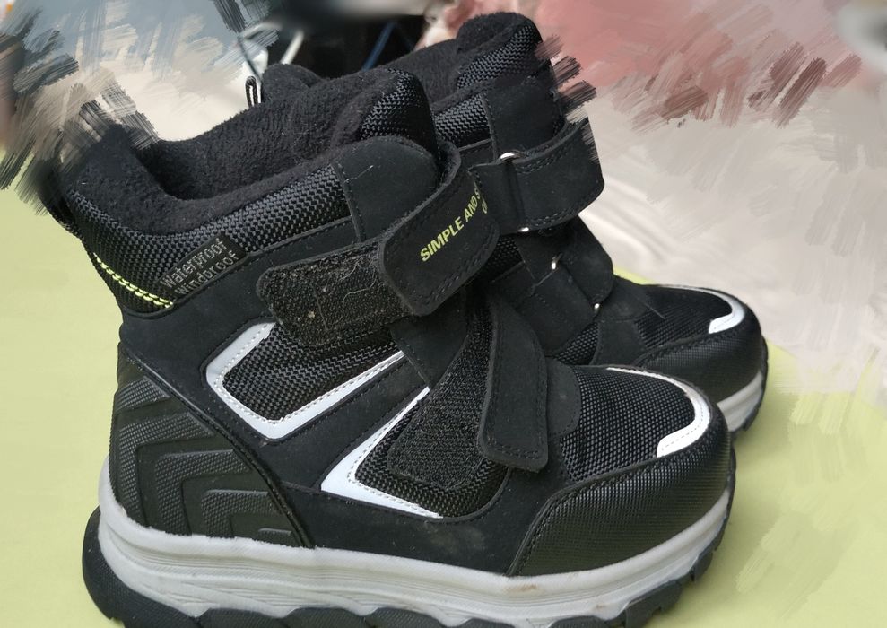 Зимние ботинки , стелька 18,5 см