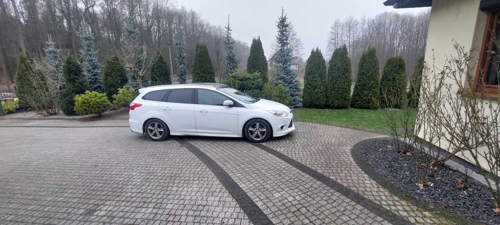 Ford Focus 2013 1,1 125 KM