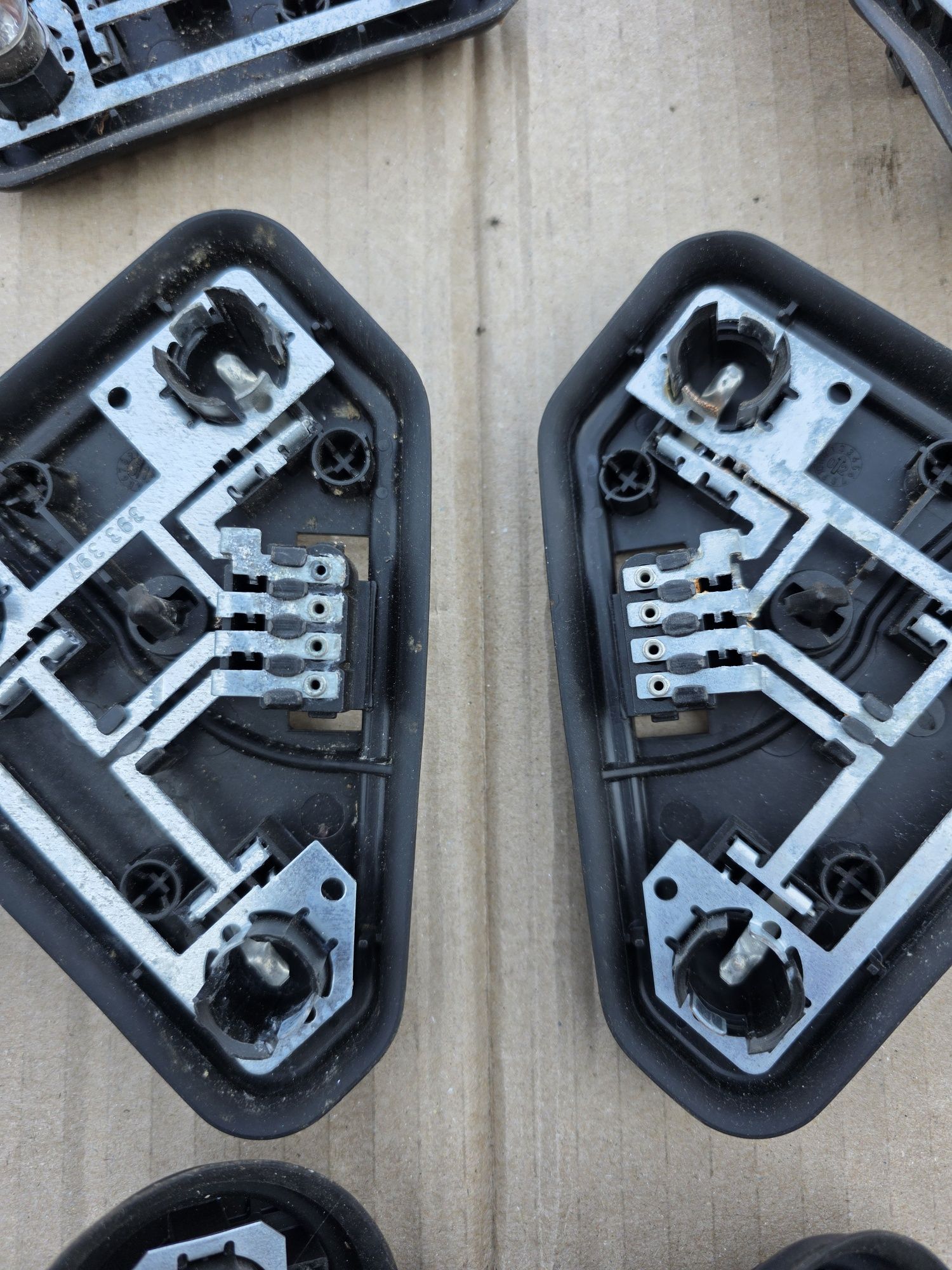 Wkład lampy tylnej BMW E39 kombi touring żarówki
