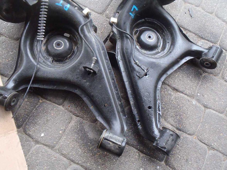 wahacz wahacze prawy zawieszenie seicento cinquecento jak nowe