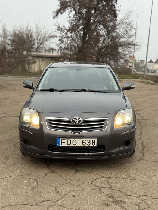 Тойота авенсис дізель