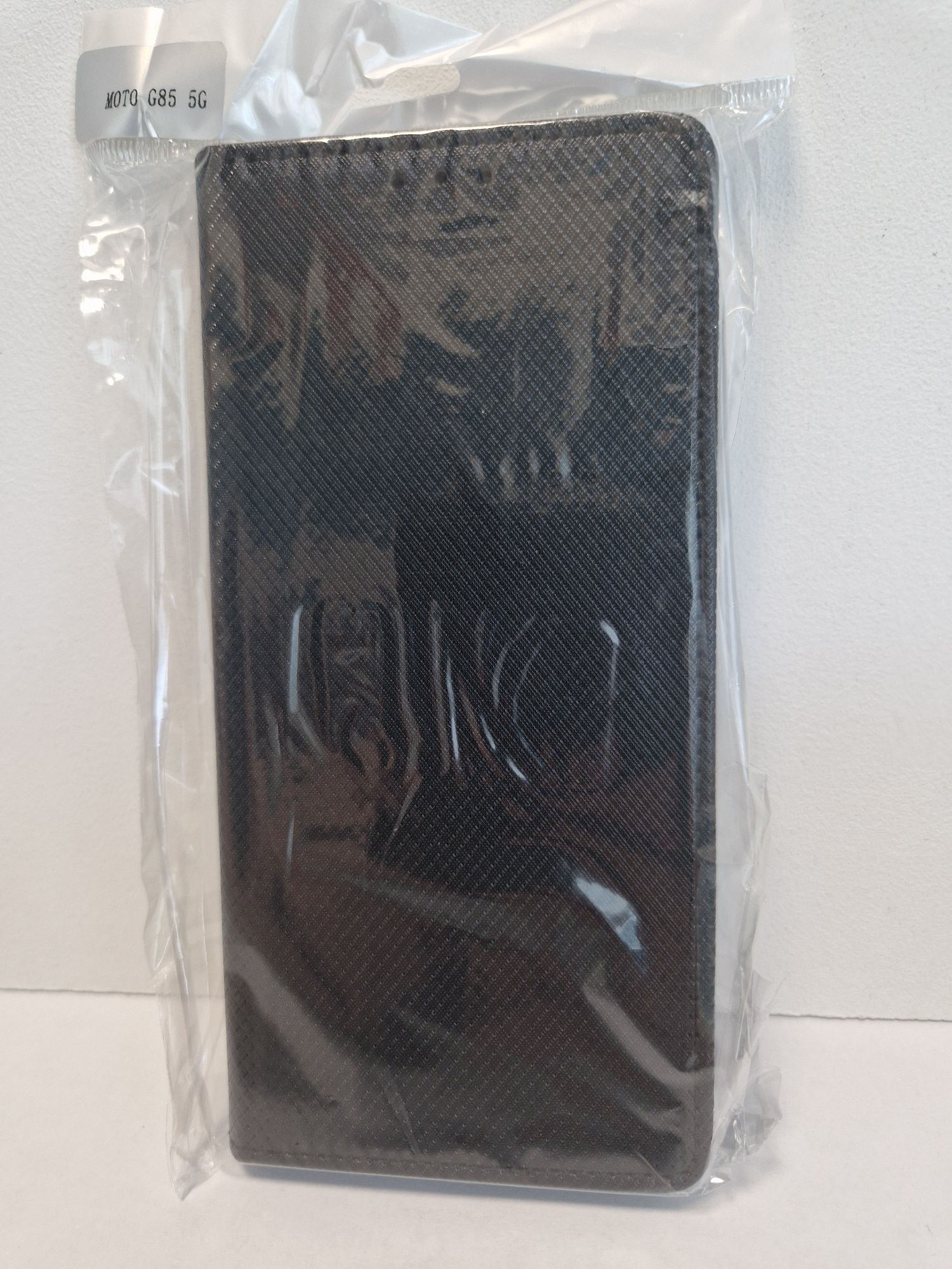 Kabura Smart Book Magnet do Motorola Moto G85 5G Czarna