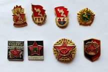 Значки в колекцію