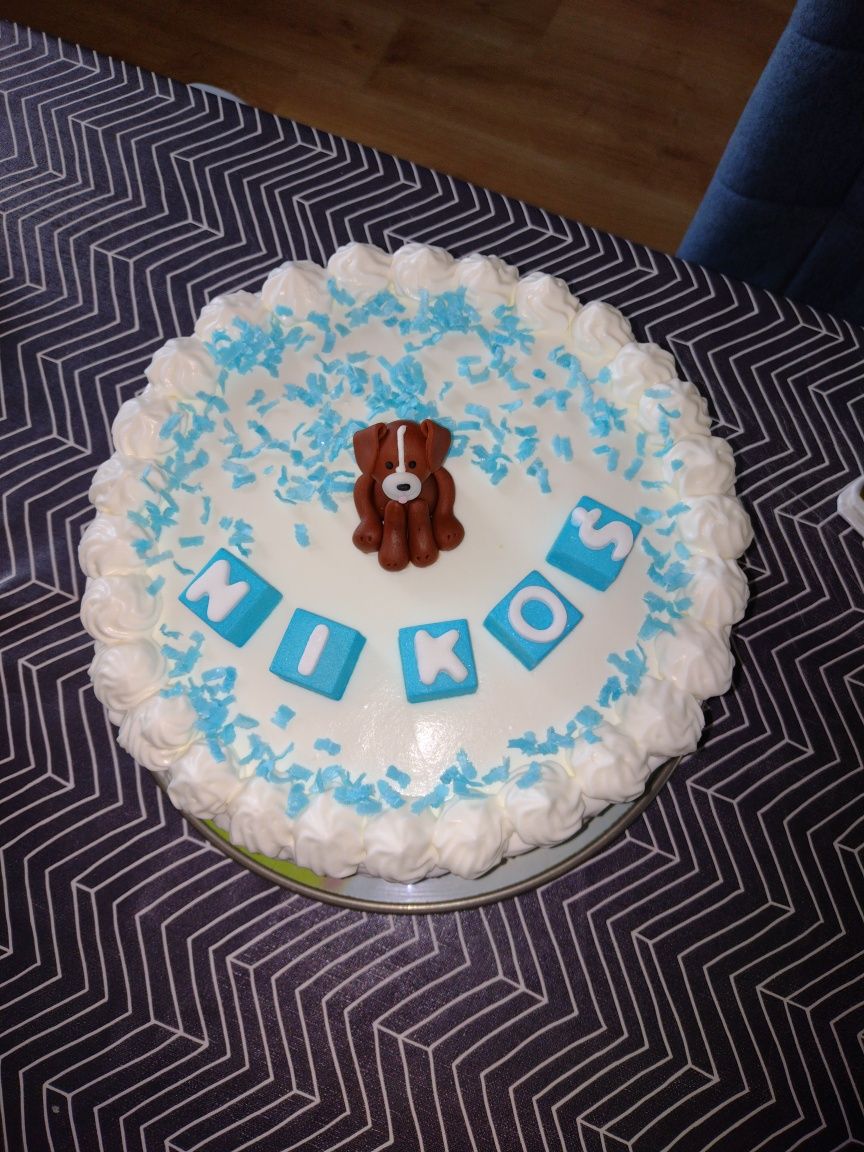 Ozdoby na tort piesek i literki Nikoś