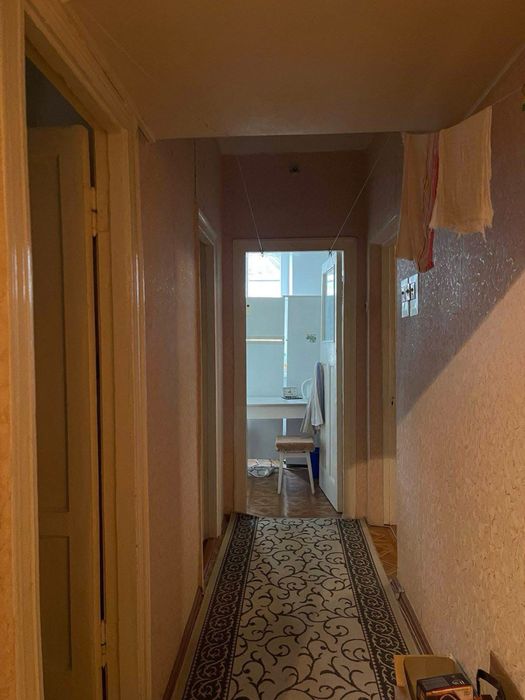 Продаж 2 кім квартири на 2 поверсі