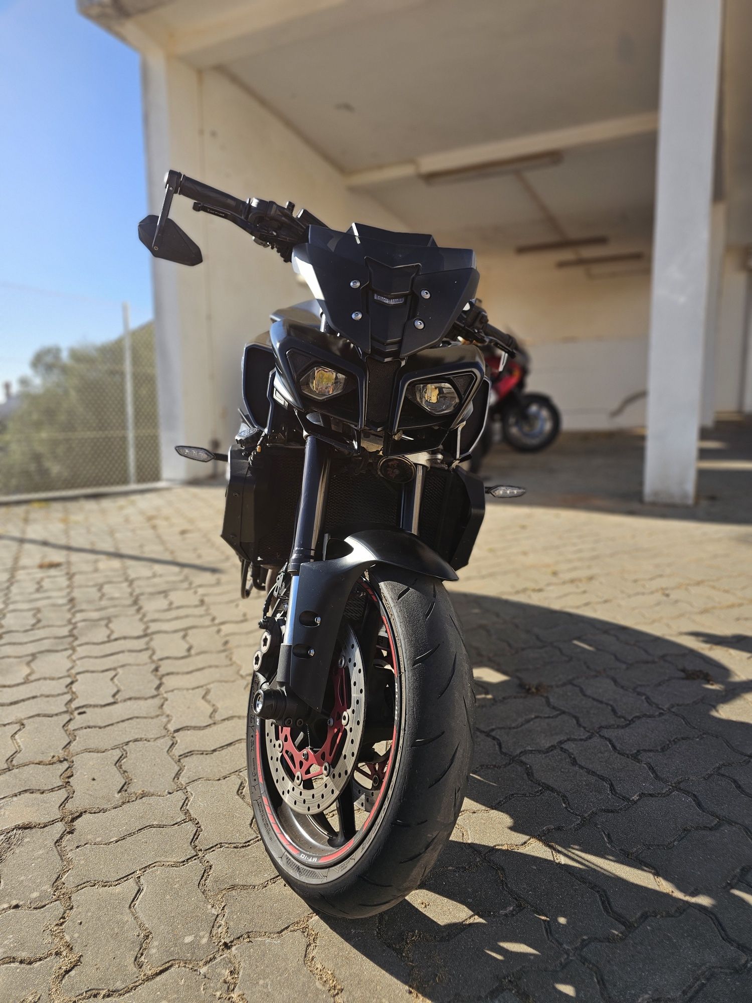 Yamaha Mt 10 2016