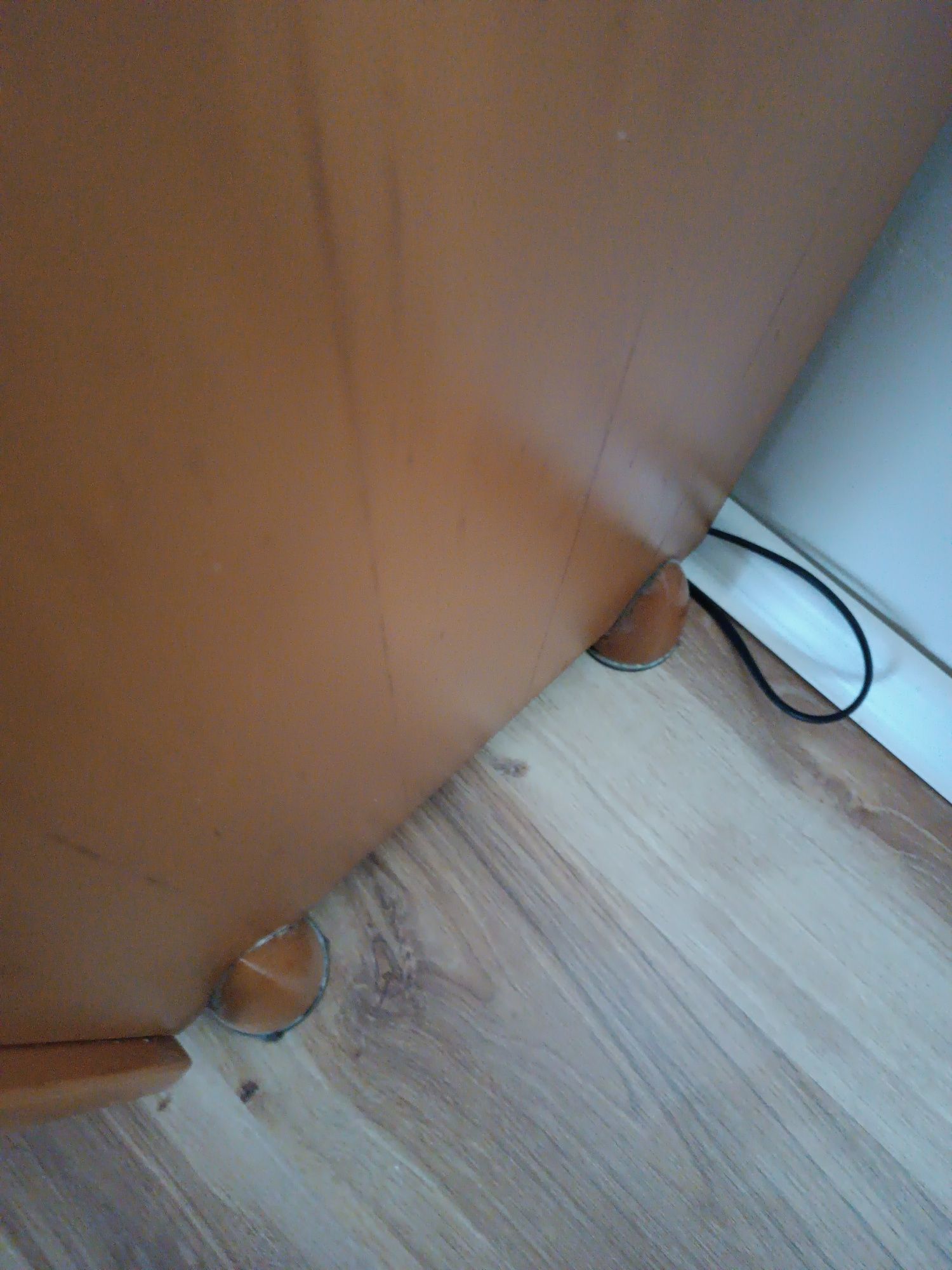 Komoda do salonu podświetlana