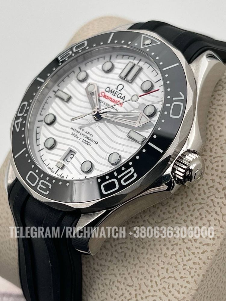 мужские наручные часы Omega Seamaster Diver 300m