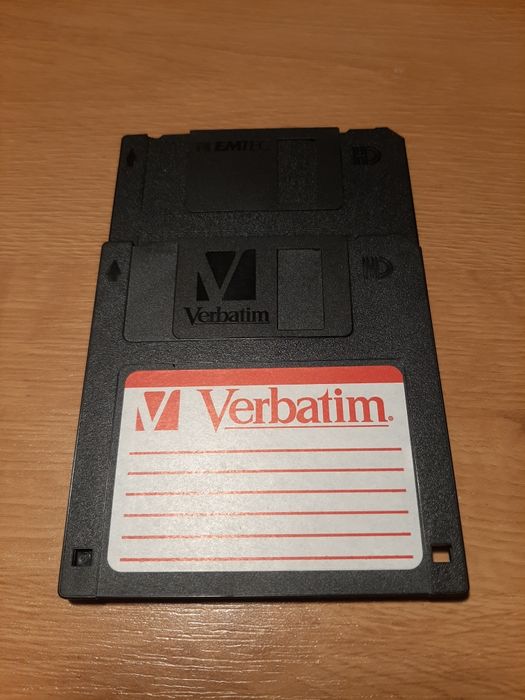 Dyskietki HD - Verbatim i EMTEC, cena za 2 sztuki